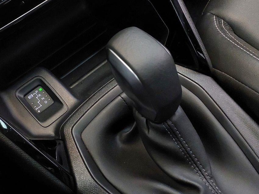 peugeot 208 1.6 16v flex griffe at6 4p automatico 202117