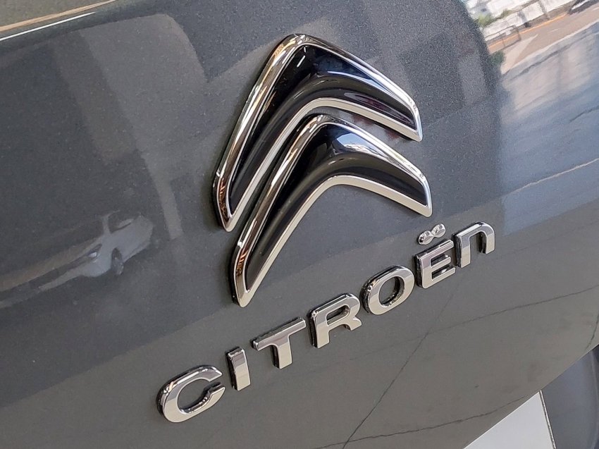 citroen c4 cactus 1.6 vti 120 flex live eat6 4p automatico 202218