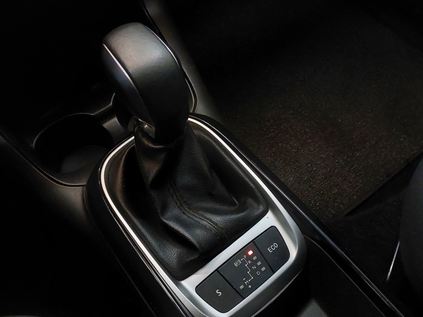 citroen c4 cactus 1.6 vti 120 flex live eat6 4p automatico 202214