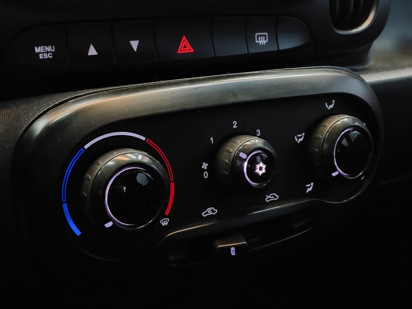 fiat mobi 1.0 evo flex like. manual 4p 202311