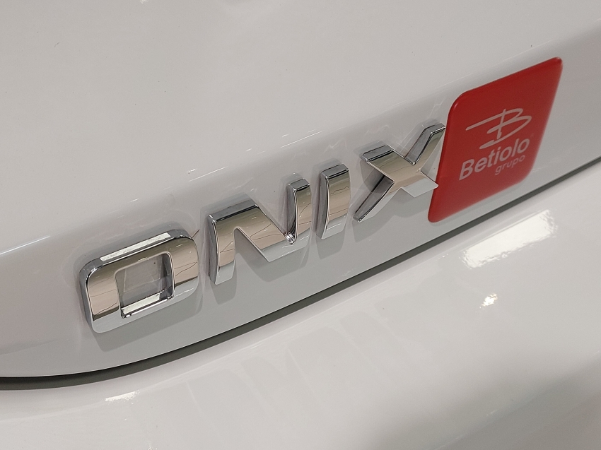 chevrolet onix 1.0 turbo flex lt manual 4p 202317