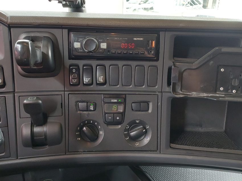 scania r 440 a 4x2 diesel 2p automatico 20149