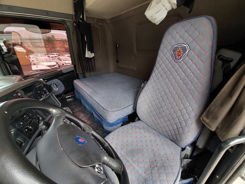 scania r 440 a 4x2 diesel 2p automatico 20148