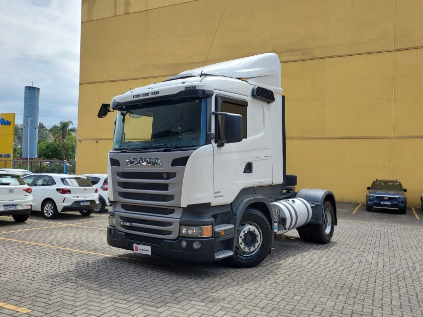 scania r 440 a 4x2 diesel 2p automatico 201422