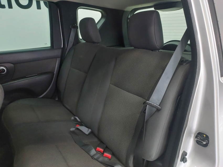 nissan livina 1.6 16v flex 4p manual 201211