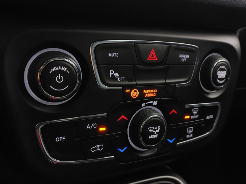 jeep compass 2.0 16v flex longitude automatico 4p 201911