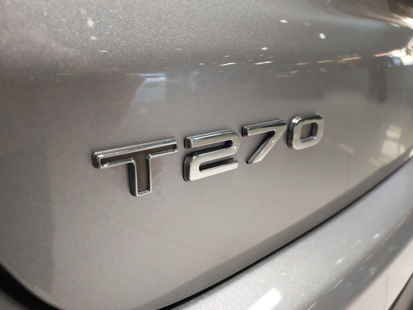 jeep compass 1.3 t270 turbo flex longitude at6 4p automatico 202323