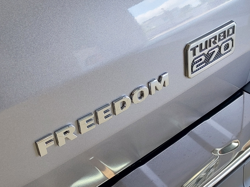 fiat toro 1.3 turbo 270 flex freedom at6 4p automatico 202520