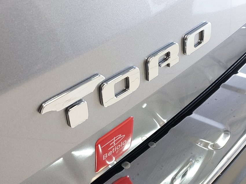 fiat toro 1.3 turbo 270 flex freedom at6 4p automatico 202519