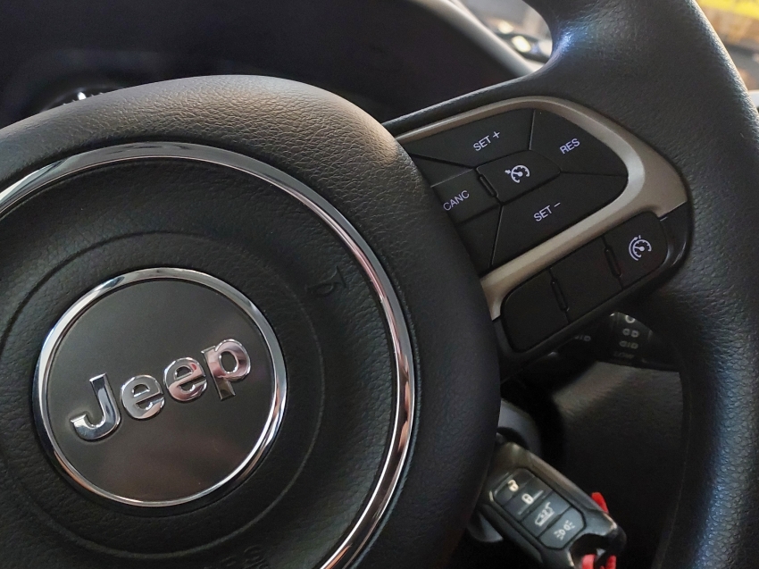 jeep renegade 1.8 16v flex sport 4p manual 201615