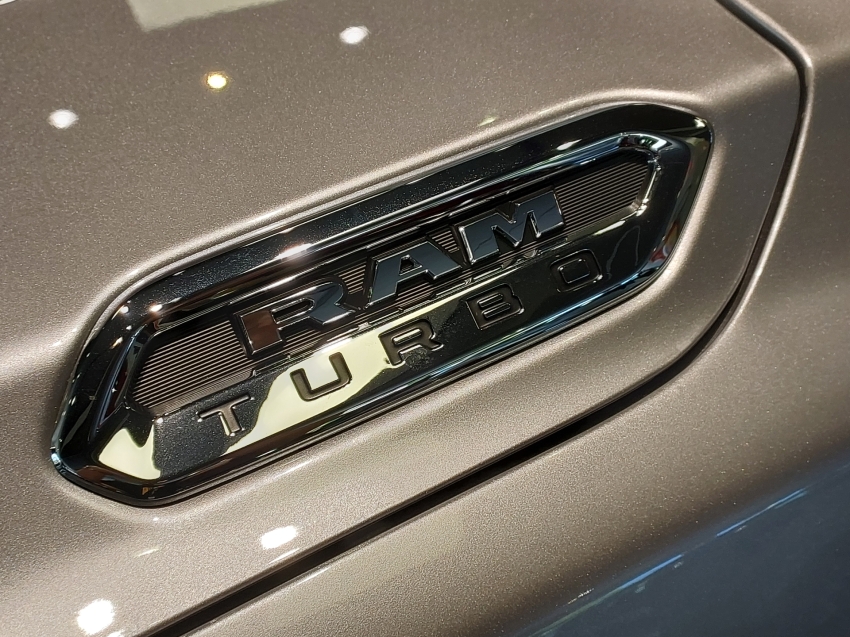 ram rampage 2.2 turbo diesel laramie 4x4 automatico flex 4p 202525