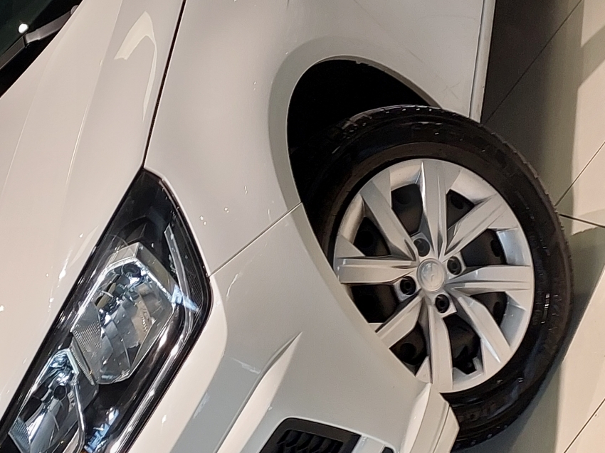 volkswagen voyage 1.0 12v mpi totalflex 4p manual flex 202317