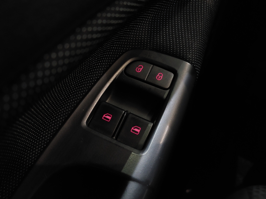 volkswagen voyage 1.0 12v mpi totalflex 4p manual flex 202314