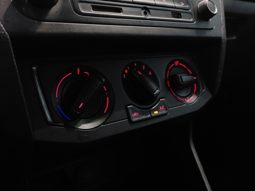 volkswagen voyage 1.0 12v mpi totalflex 4p manual flex 202311