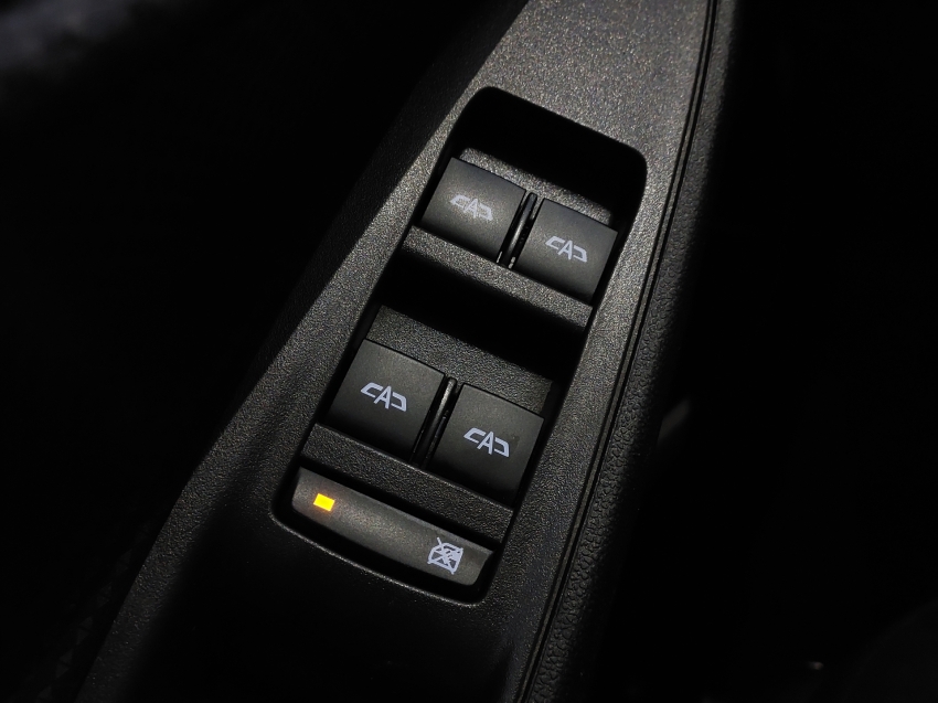 chevrolet onix 1.0 flex manual 4p 202516