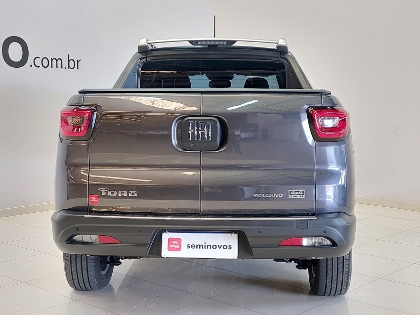 fiat toro 2.0 16v turbo diesel volcano 4wd at9 4p automatico 20245