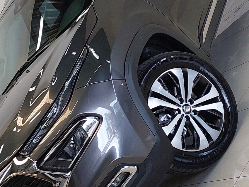 fiat toro 2.0 16v turbo diesel volcano 4wd at9 4p automatico 202424