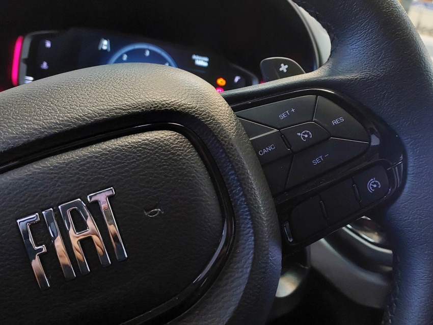 fiat toro 2.0 16v turbo diesel volcano 4wd at9 4p automatico 202419