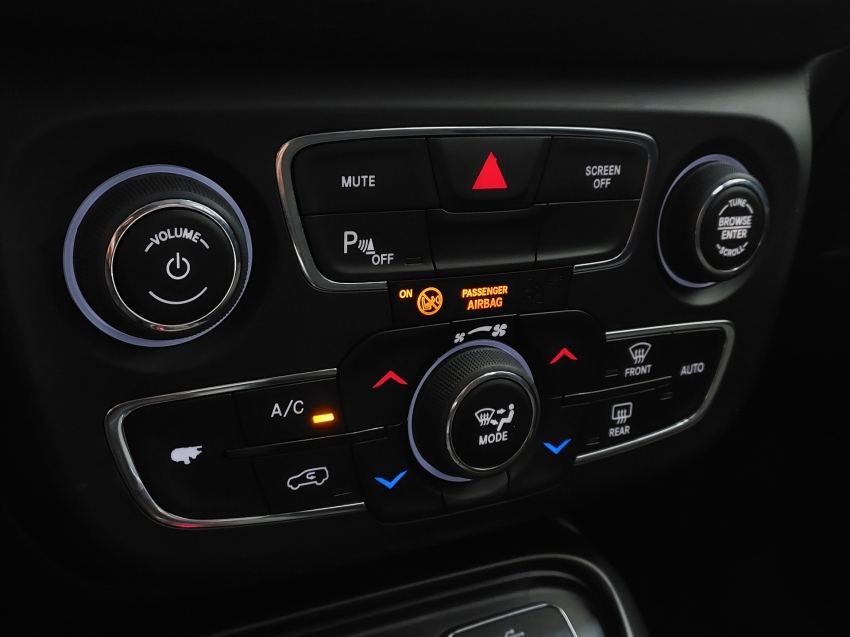 jeep compass 2.0 16v diesel longitude 4x4 automatico 4p 201711