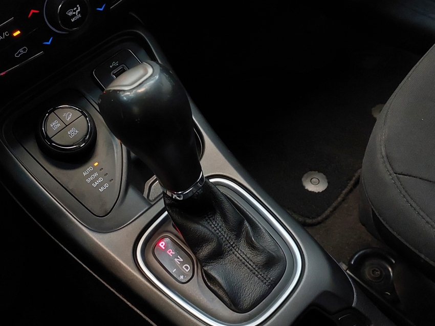 jeep compass 2.0 16v diesel longitude 4x4 automatico 4p 201715