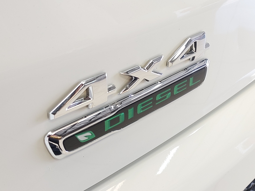 jeep compass 2.0 16v diesel longitude 4x4 automatico 4p 201723