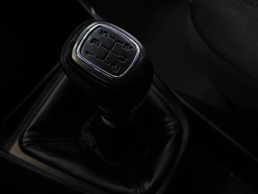 fiat strada 1.3 firefly flex freedom cd manual 4p 202313