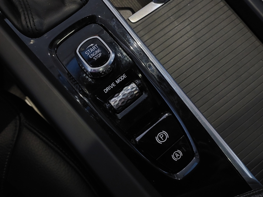 volvo xc60 2.0 t5 gasolina momentum awd geartronic flex 4p automatico 201817