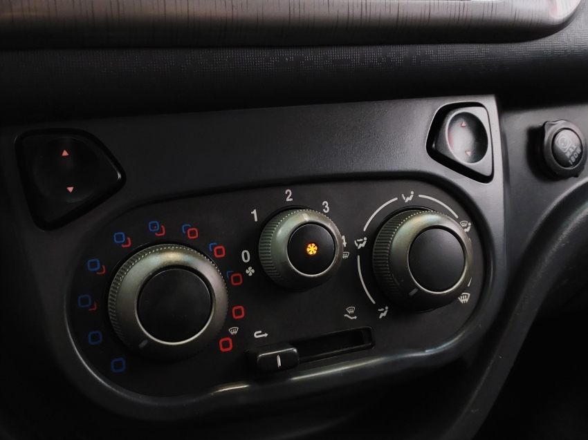 fiat uno 1.0 evo way 8v flex 4p manual 201412