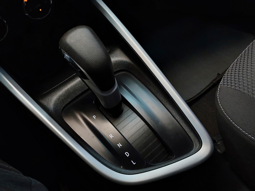 chevrolet onix 1.0 turbo flex lt automatico 4p manual 202316