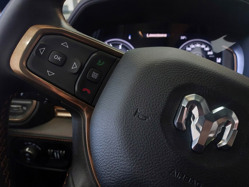 ram 3500 6.7 i6 turbo diesel limited longhorn cd 4x4 automatico 4p 202418