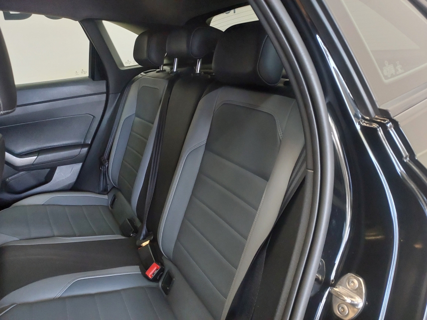 volkswagen nivus 1.0 200 tsi total flex highline automatico 4p 20239