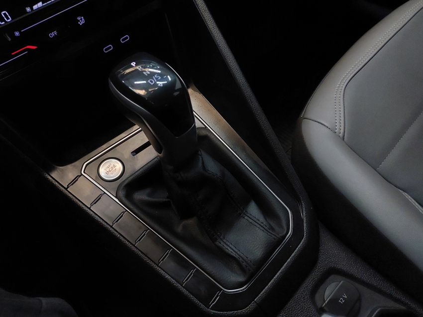 volkswagen nivus 1.0 200 tsi total flex highline automatico 4p 202314