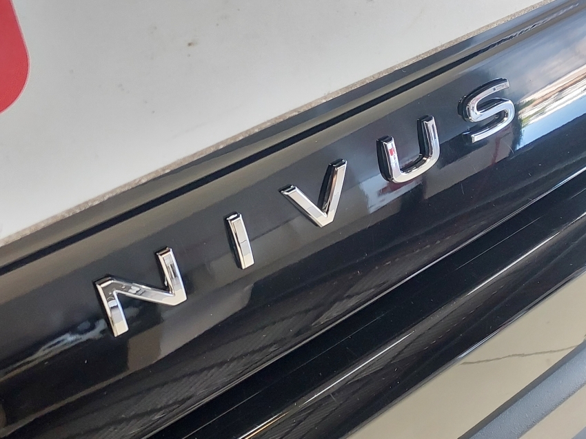 volkswagen nivus 1.0 200 tsi total flex highline automatico 4p 202319