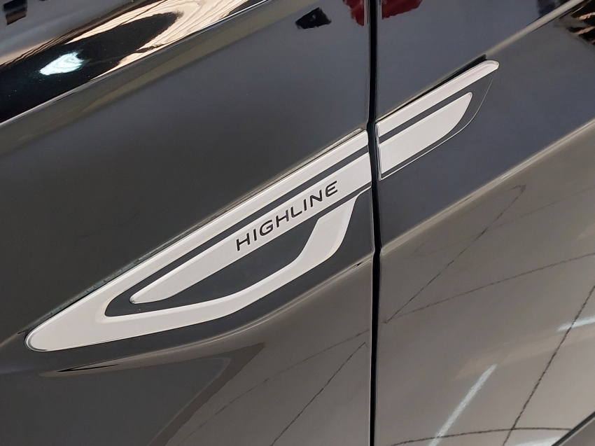 volkswagen nivus 1.0 200 tsi total flex highline automatico 4p 202320