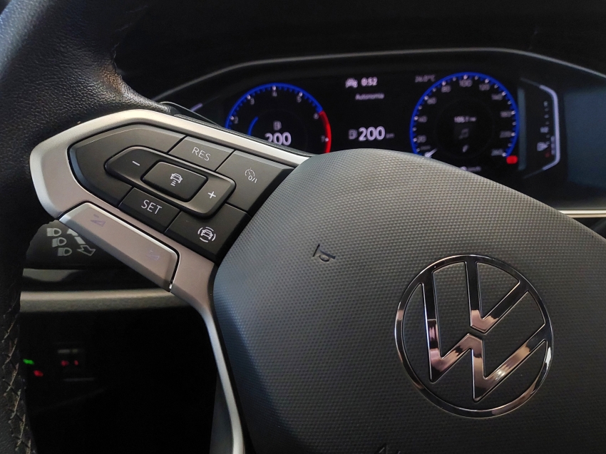 volkswagen nivus 1.0 200 tsi total flex highline automatico 4p 202315