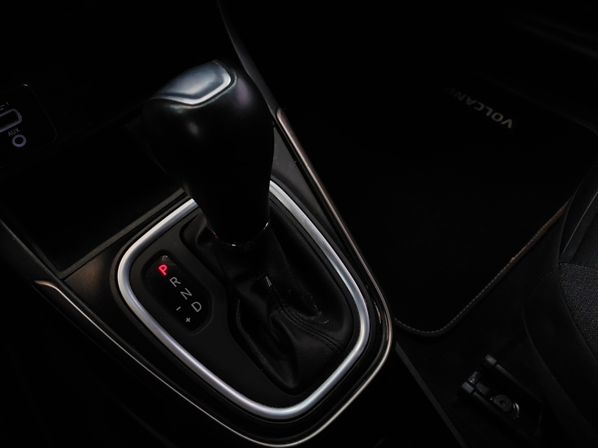 fiat strada 1.3 firefly flex volcano cd cvt 4p automatico 202213