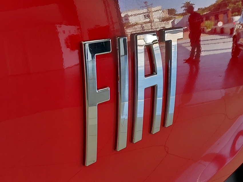 fiat strada 1.3 firefly flex volcano cd cvt 4p automatico 202219