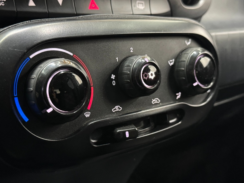 fiat mobi 1.0 evo flex like. manual 4p 202311