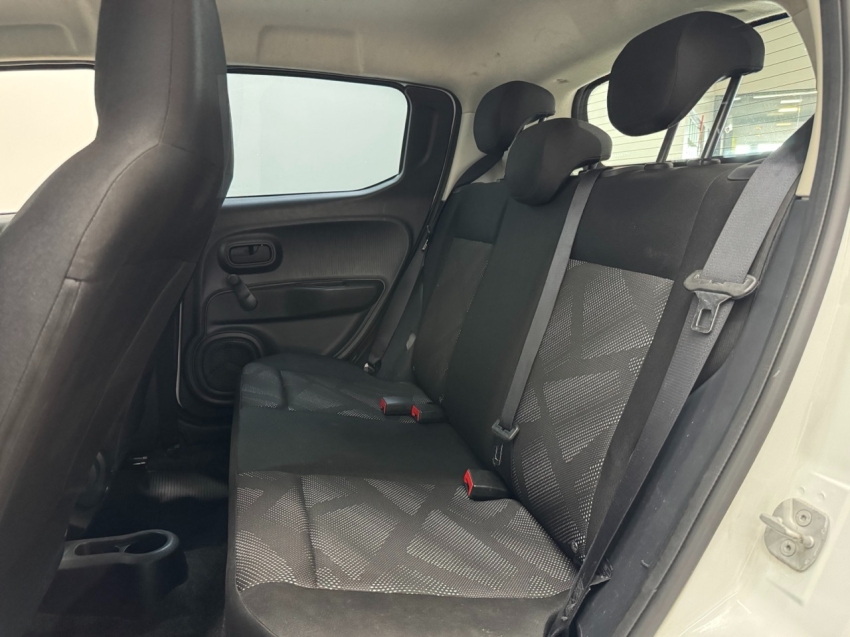 fiat mobi 1.0 evo flex like. manual 4p 20239