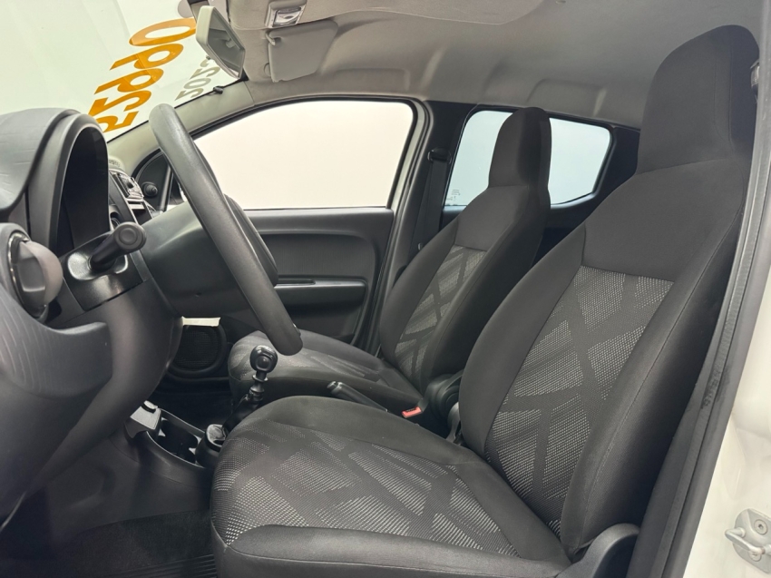 fiat mobi 1.0 evo flex like. manual 4p 20238