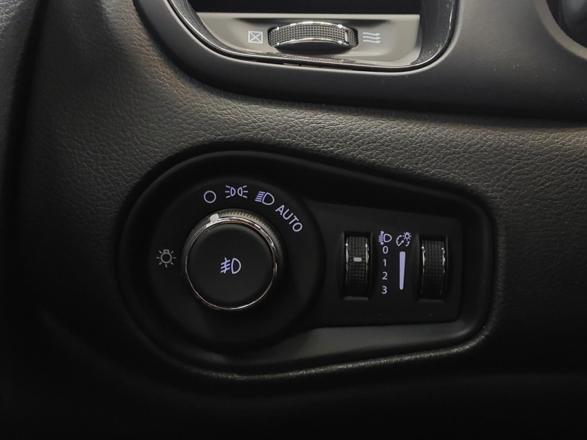 jeep renegade 1.3 t270 turbo flex s 4x4 at9 4p automatico 202321