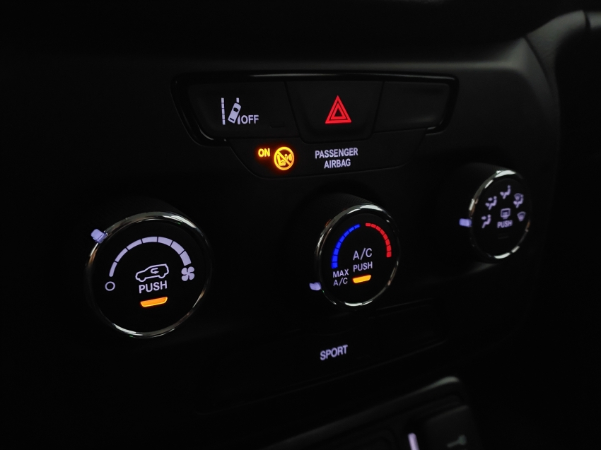 jeep renegade 1.3 t270 turbo flex sport at6 4p automatico 202211