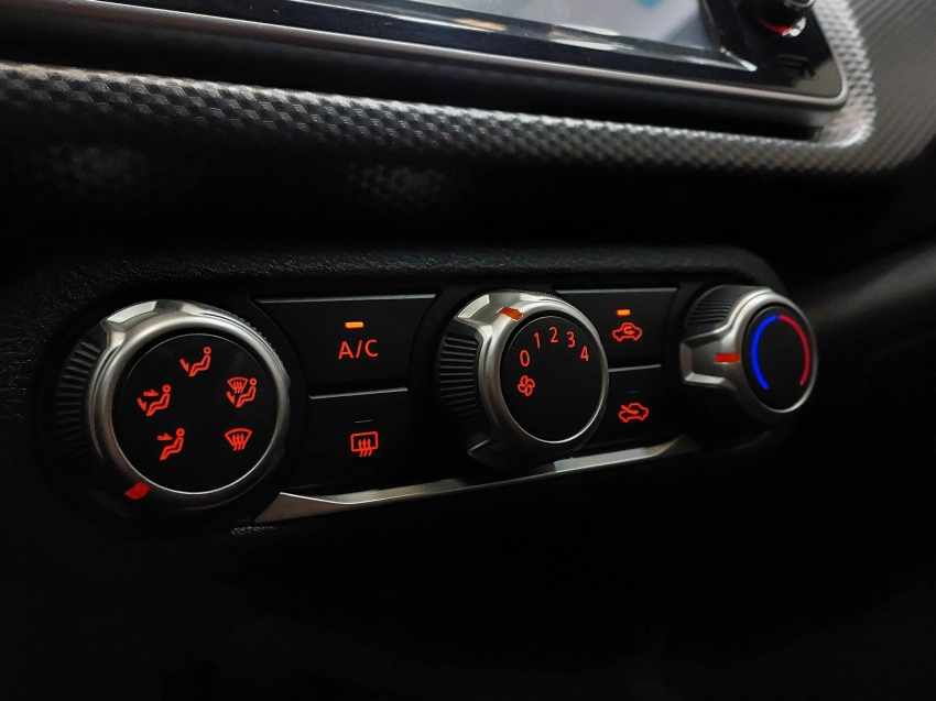 nissan kicks 1.6 16v flexstart sv 4p xtronic flex automatico 201910