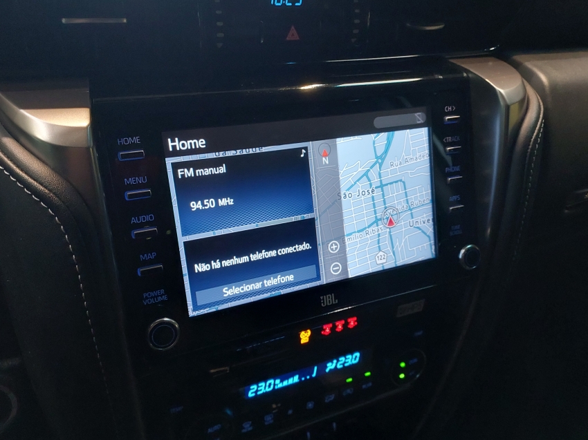 toyota hilux sw4 2.8 d-4d turbo diesel srx 4x4 automatico 4p 202211