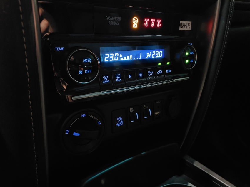 toyota hilux sw4 2.8 d-4d turbo diesel srx 4x4 automatico 4p 202212