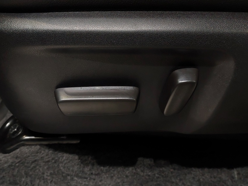 toyota hilux sw4 2.8 d-4d turbo diesel srx 4x4 automatico 4p 202219