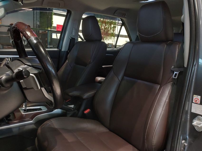 toyota hilux sw4 2.8 srx 4x4 16v turbo intercooler diesel 4p automatico 201910