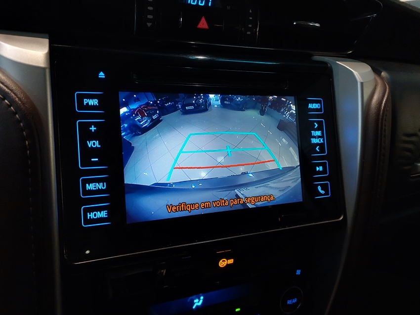 toyota hilux sw4 2.8 srx 4x4 16v turbo intercooler diesel 4p automatico 201916