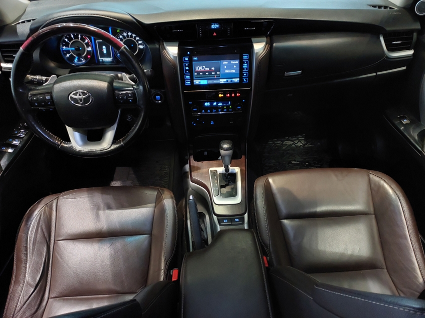 toyota hilux sw4 2.8 srx 4x4 16v turbo intercooler diesel 4p automatico 20199