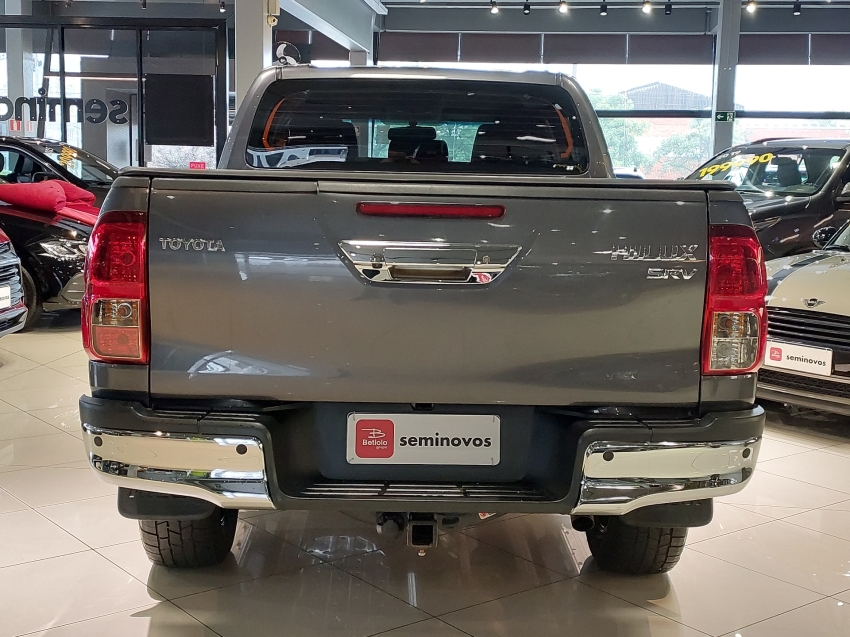 toyota hilux 2.8 d-4d turbo diesel cd srv 4x4 automatico 4p 20214